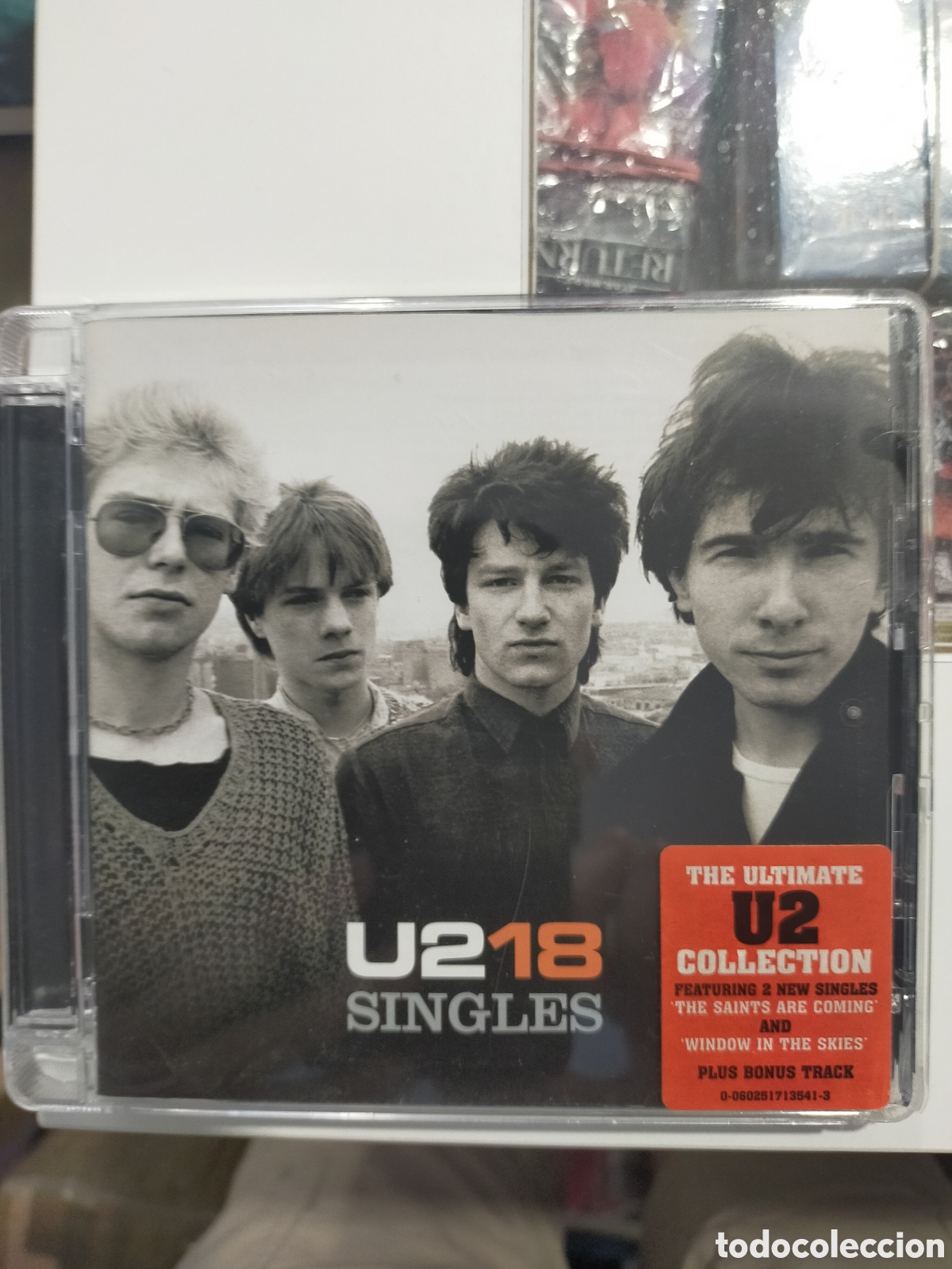 CDs de m&uacute;sica: U2 18 SINGLES CD BUEN ESTADO - Foto 1