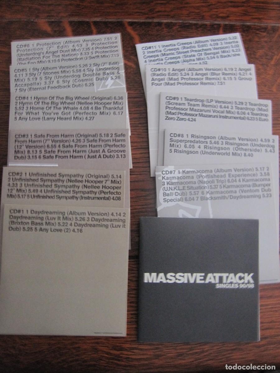 CDs de m&uacute;sica: MASSIVE ATTACK SINGLES 90/98. BOX 11 CD&acute;s - Foto 2