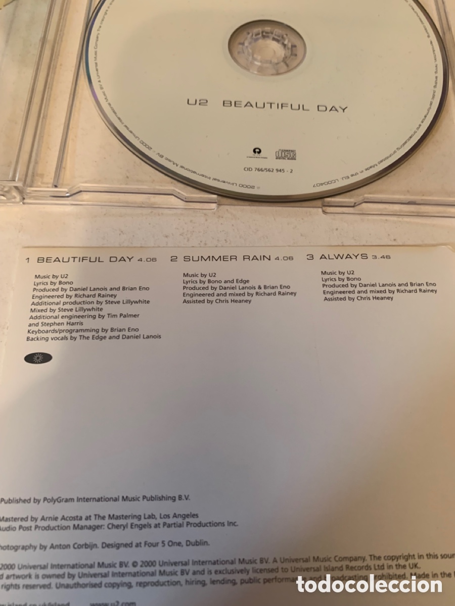 CDs de m&uacute;sica: U2 maxi beautiful day + 2 new tracks - Foto 2