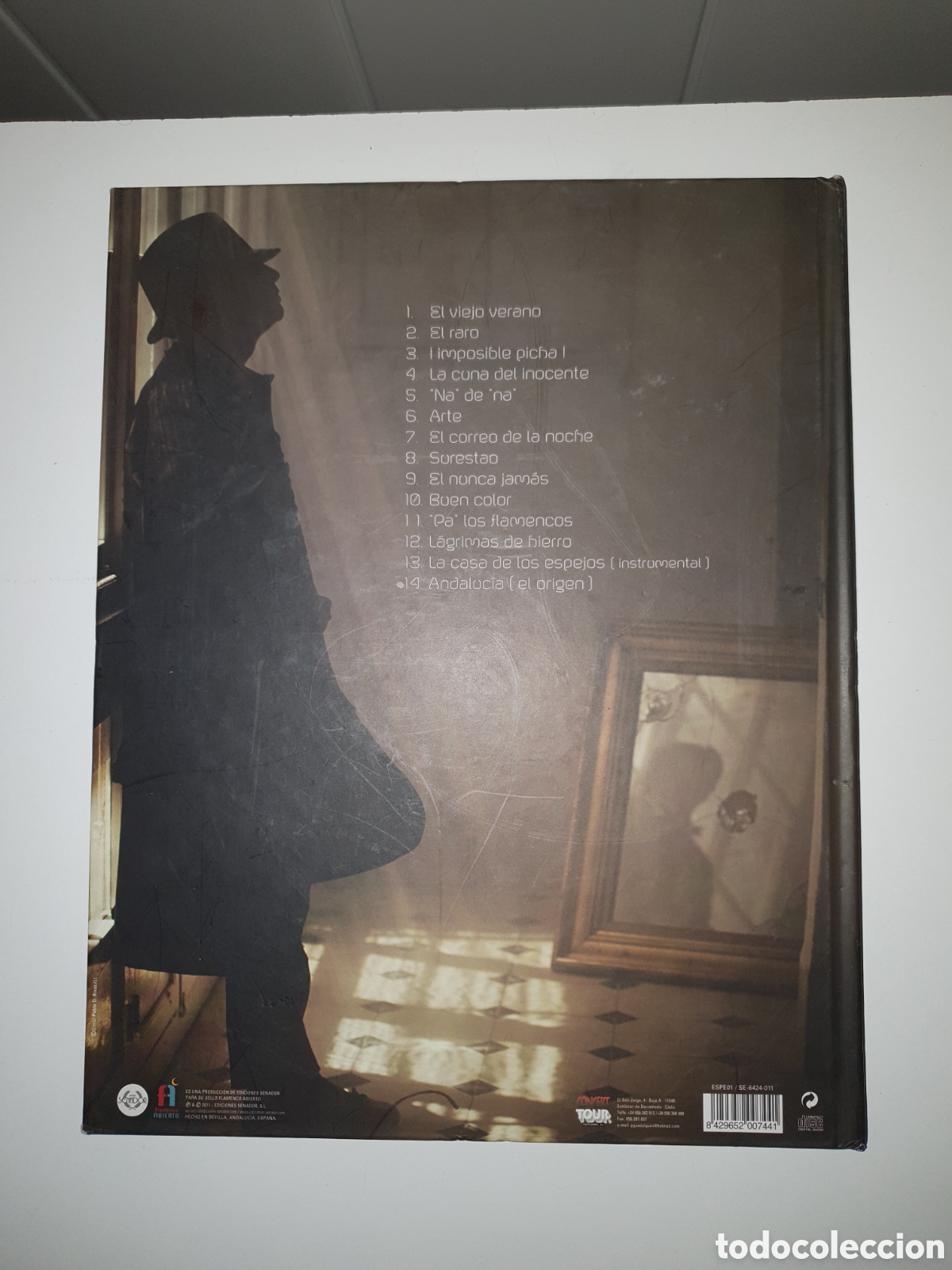 CDs de m&uacute;sica: ES- El Barrio - Espejos, Formato Libro + Cd, Como Nuevo. - Foto 3