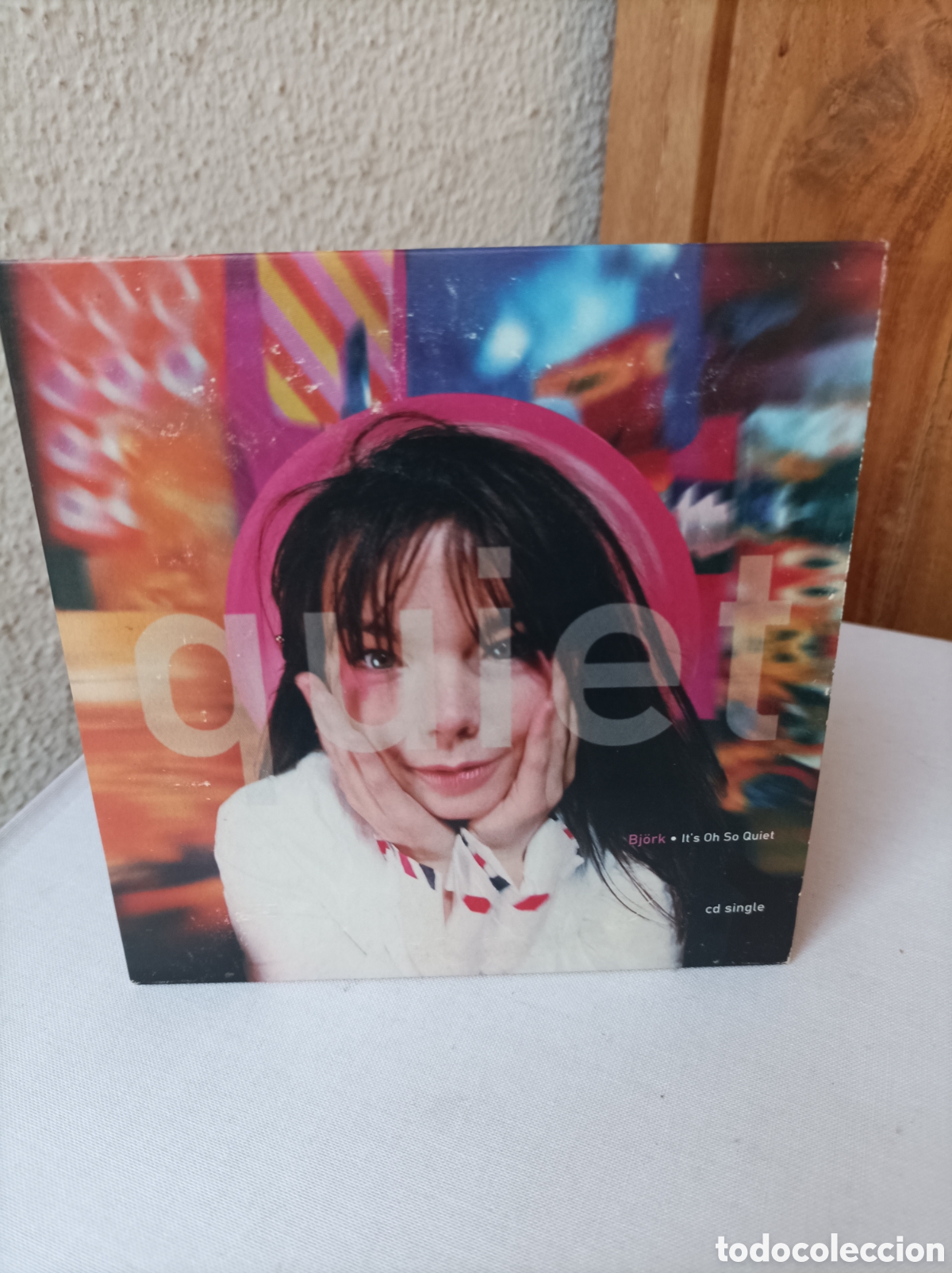 CDs de m&uacute;sica: Bj&ouml;rk. Its oh so quiet - Foto 1