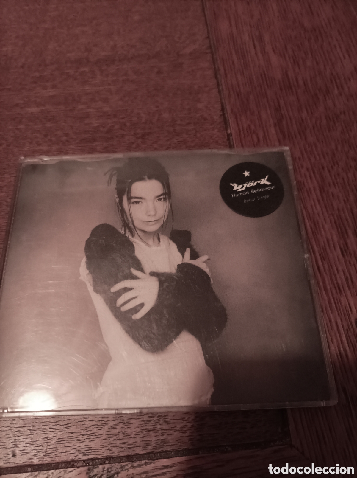 CDs de m&uacute;sica: Bj&ouml;rk. Human behaviour. Cd. - Foto 1