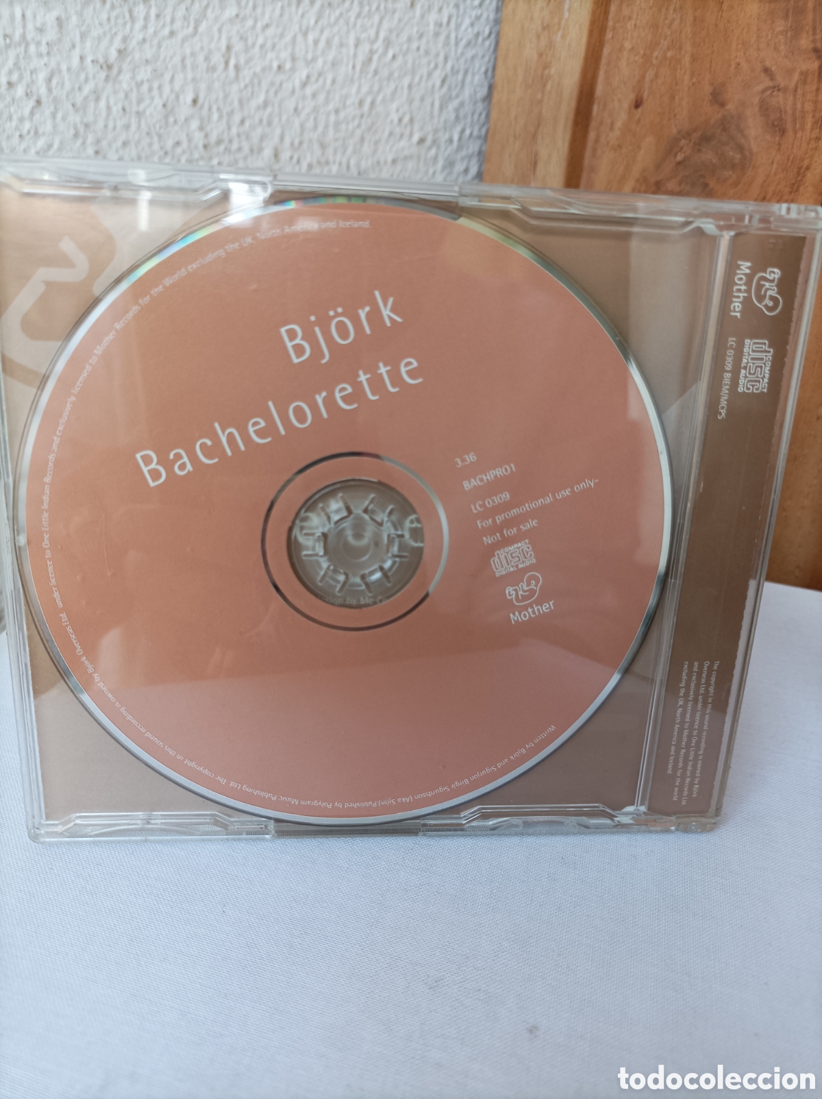 CDs de m&uacute;sica: Bj&ouml;rk. Bachlorette. Cd promo. - Foto 2