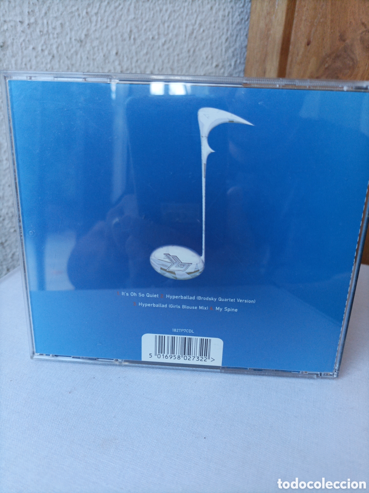 CDs de m&uacute;sica: Bj&ouml;rk. Its oh so quiet - Foto 2