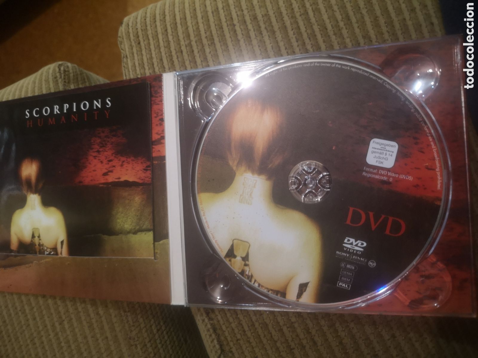 CDs de m&uacute;sica: SCORPIONS - HUMANITY - HOUR I - CD + DVD - Foto 3