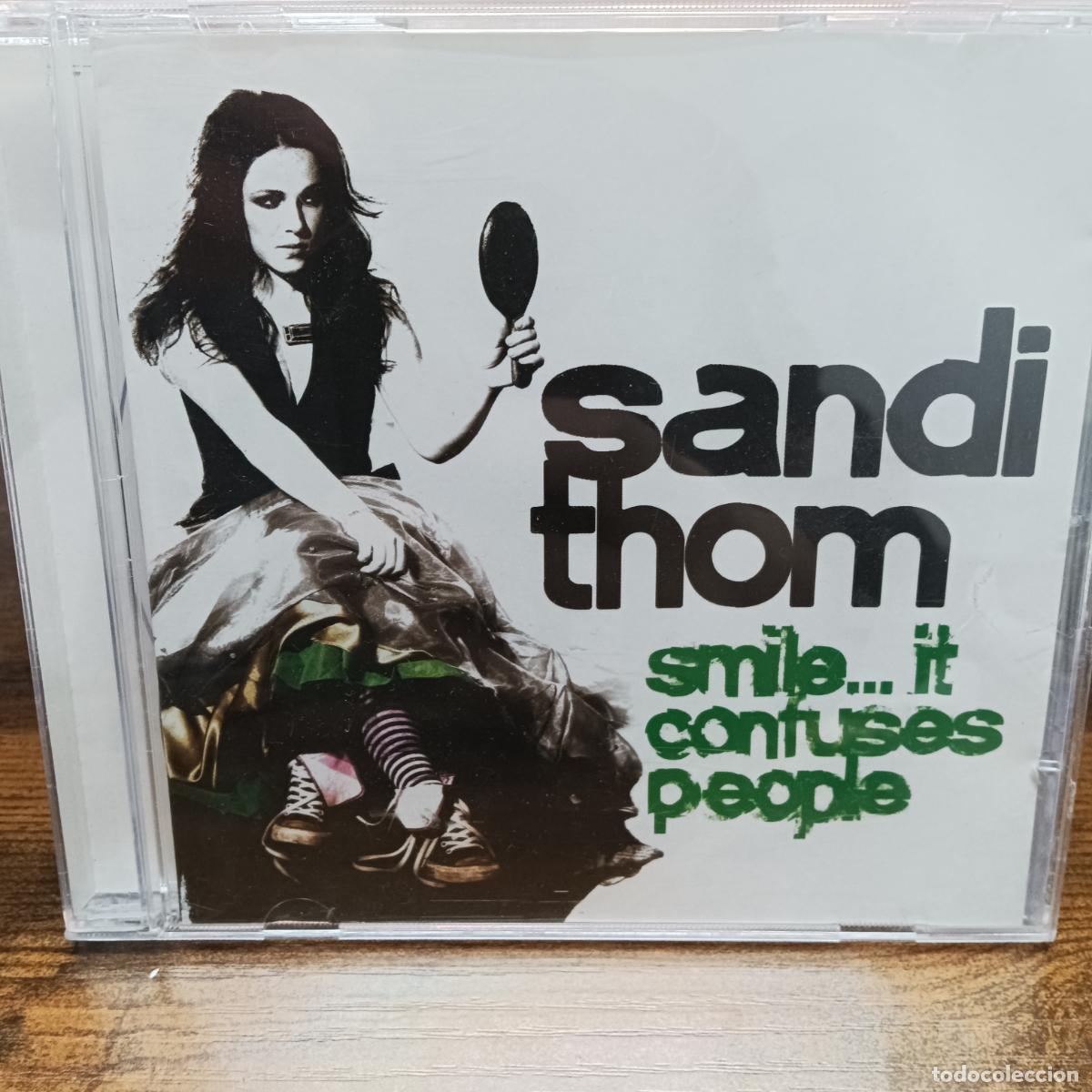 CDs de m&uacute;sica: SANDI THOM, SMILE... IT CONFUSES PEOPLE. CD - Foto 1