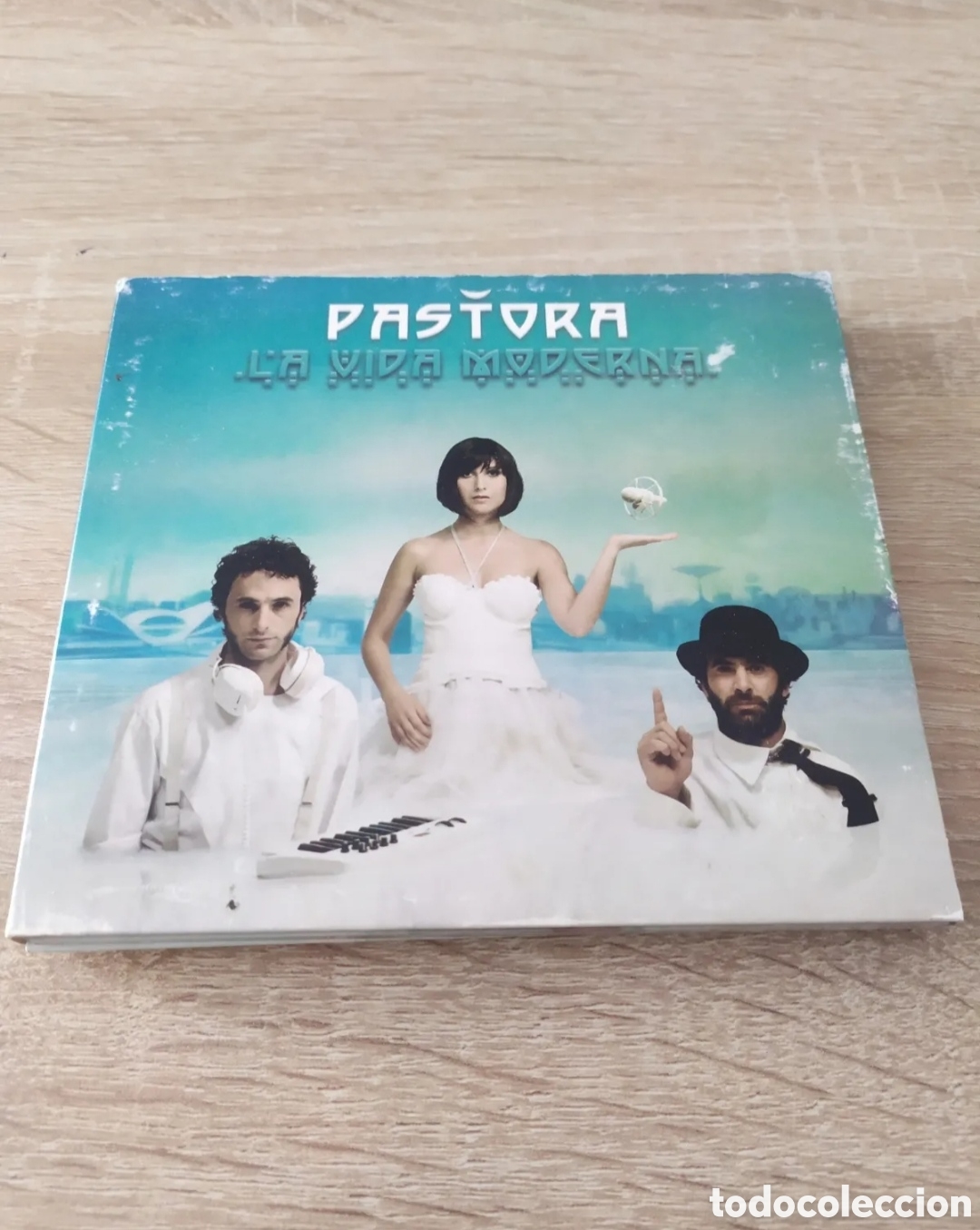 CDs de m&uacute;sica: CD+DVD PASTORA. LA VIDA MODERNA. - Foto 1