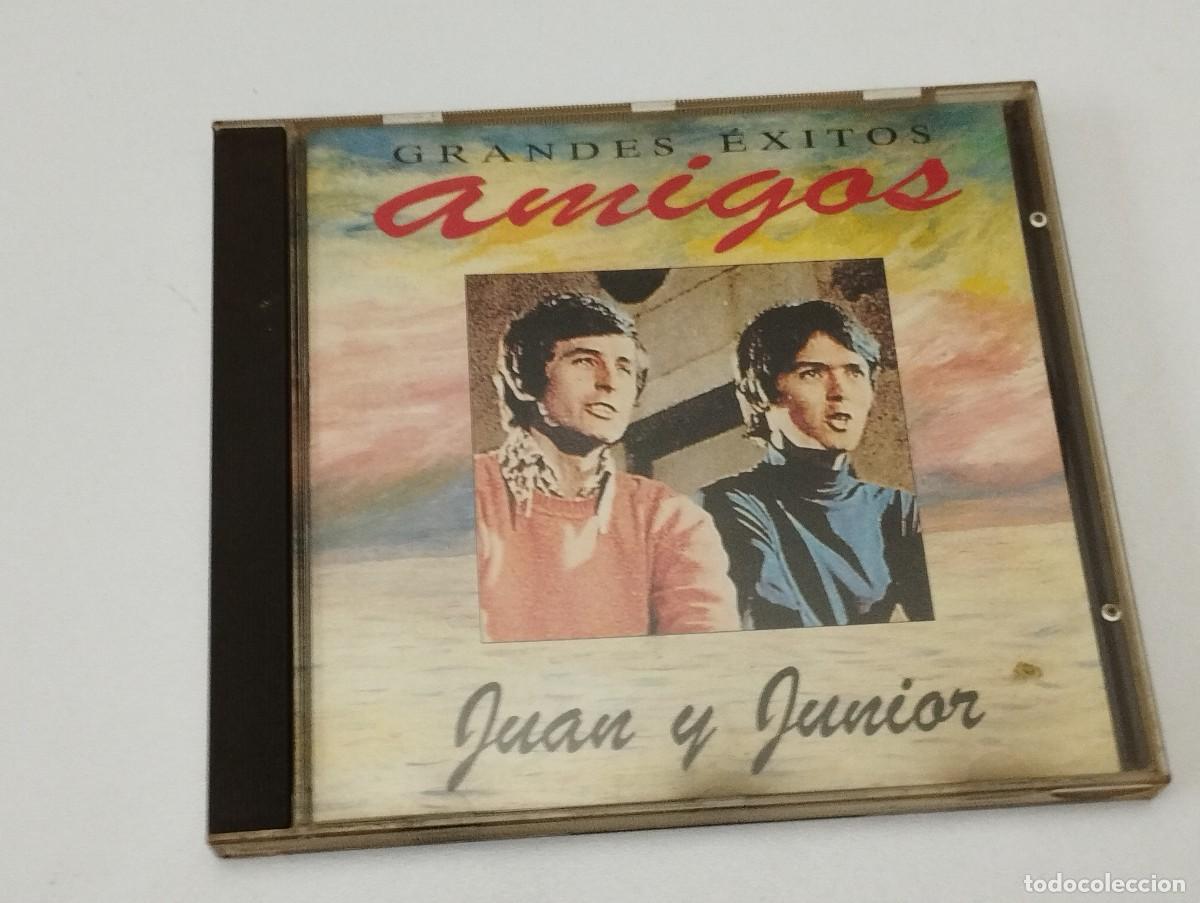 CDs de m&uacute;sica: CD GRANDES EXITOS AMIGOS JUAN Y JUNIOR - Foto 1