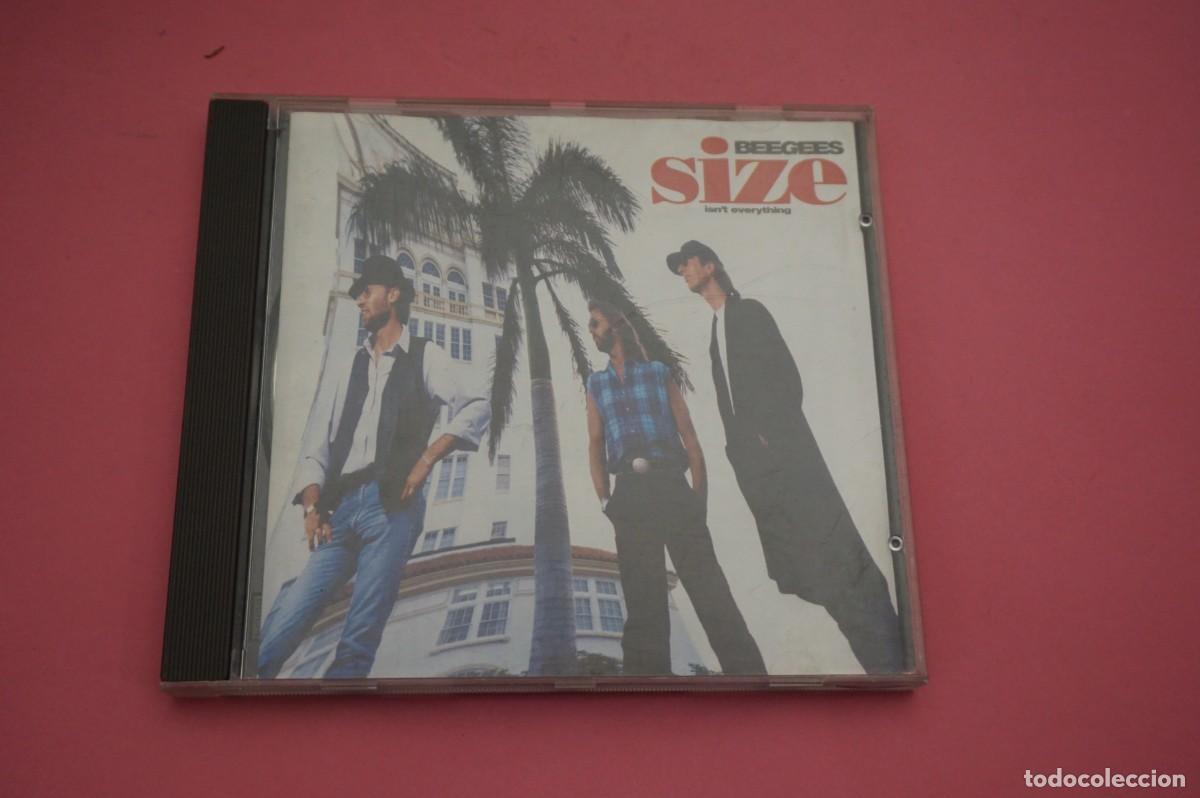 CDs de m&uacute;sica: CD - BEEGEES - SIZE ISNT EVERYTHING - Foto 1