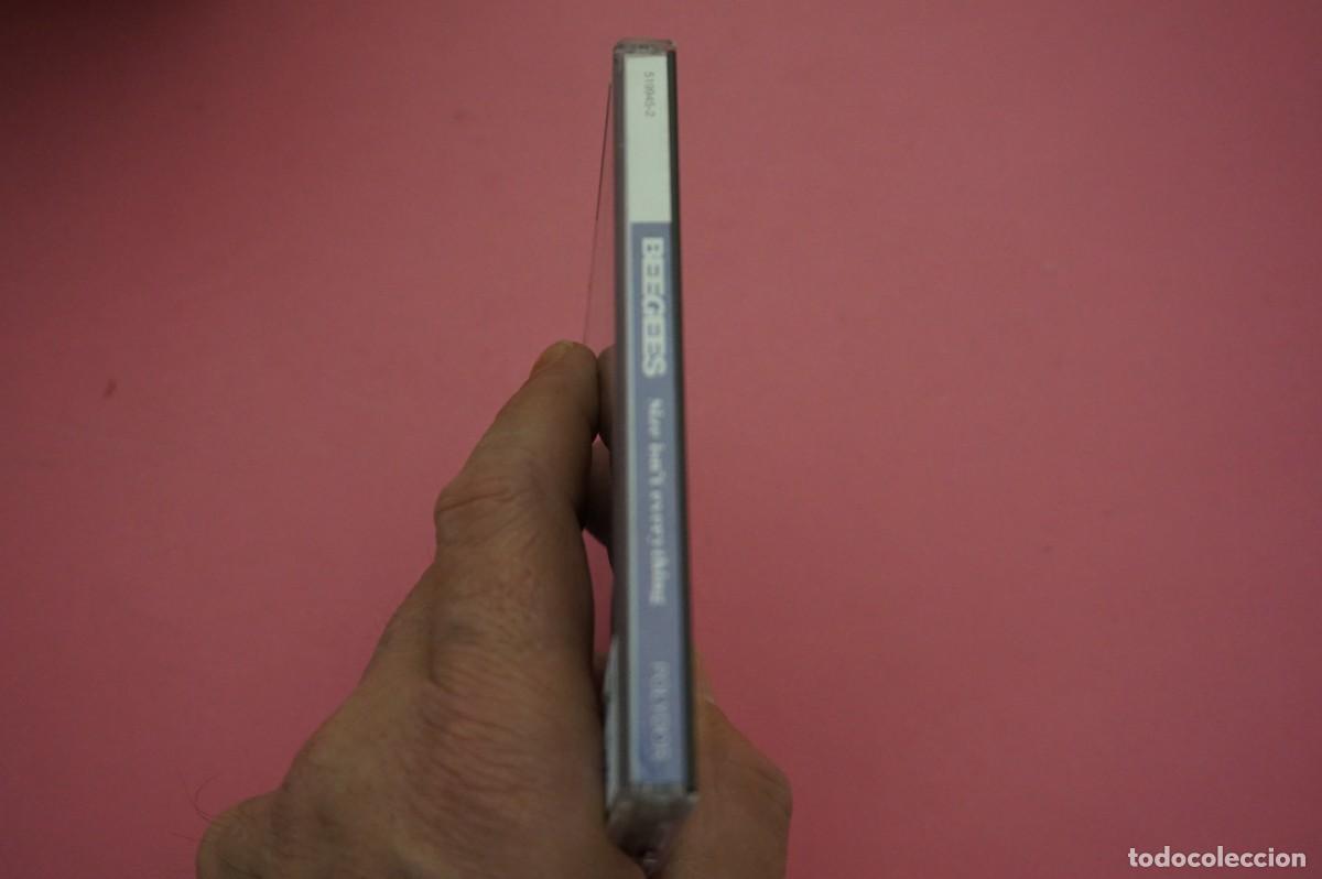 CDs de m&uacute;sica: CD - BEEGEES - SIZE ISNT EVERYTHING - Foto 4