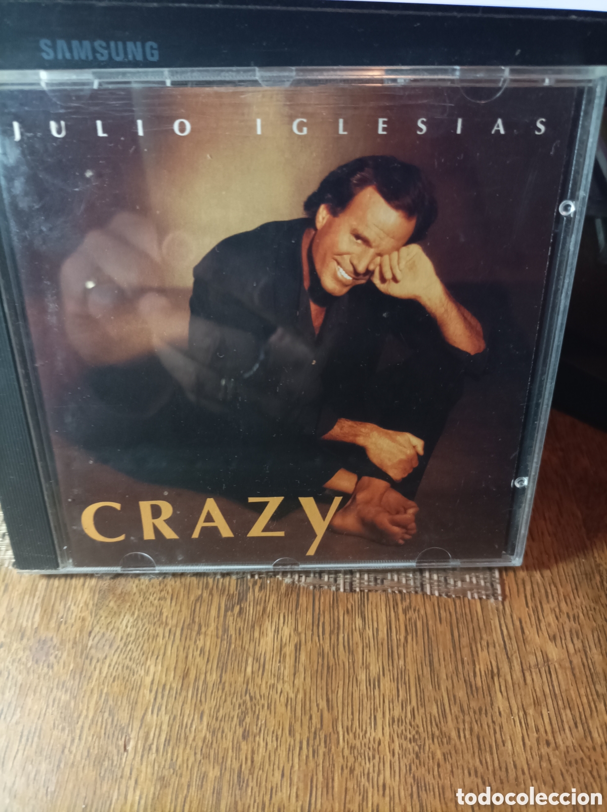 CDs de m&uacute;sica: Julio Iglesias. Crazy. Cd. - Foto 1