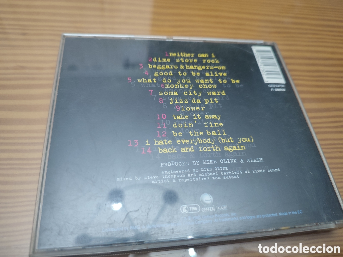 CDs de m&uacute;sica: Cd de Slashs Snakepit &rdquo; Its Five Oclock Somewhere &rdquo; buen estado - Foto 2