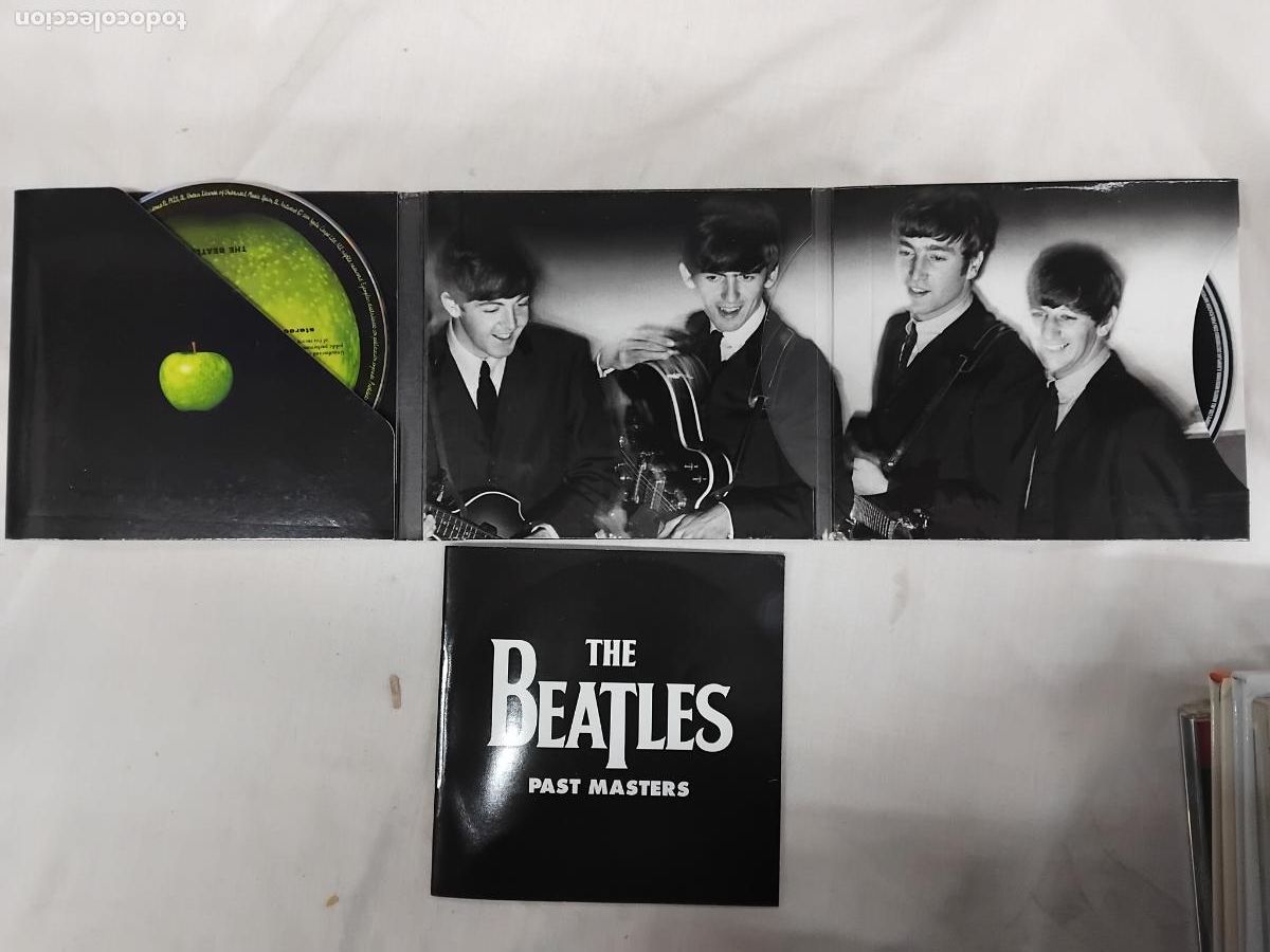CDs de m&uacute;sica: THE BEATLES - PAST MASTER - 2 CDs + LIBRITO - Foto 2