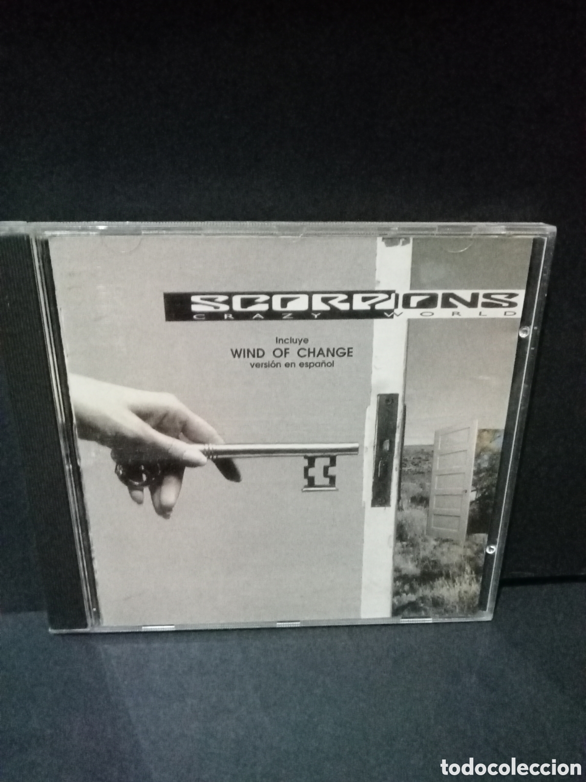 CDs de m&uacute;sica: SCORPIONS,Crazy World ,versi&oacute;n Espa&ntilde;a canci&oacute;n extra - Foto 1