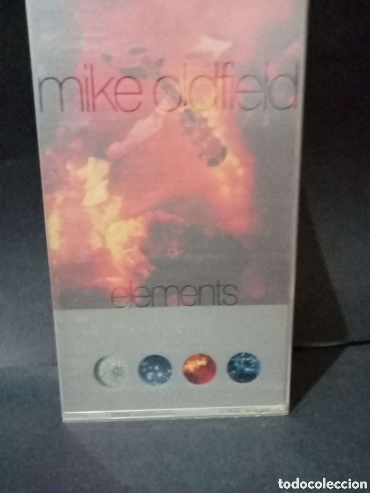 CDs de m&uacute;sica: Mike Oldfield ,elements caja de 4 CD y un libreto , - Foto 1