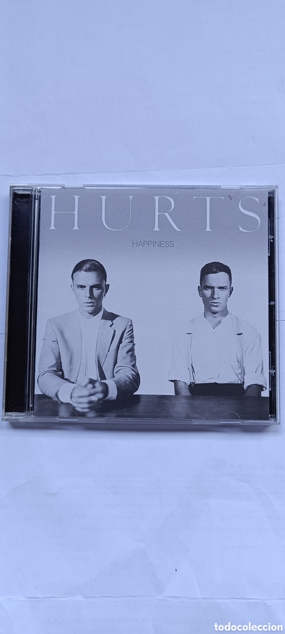 CDs de m&uacute;sica: CD Hurts &rdquo;Happiness&rdquo; (Pop) - Foto 1