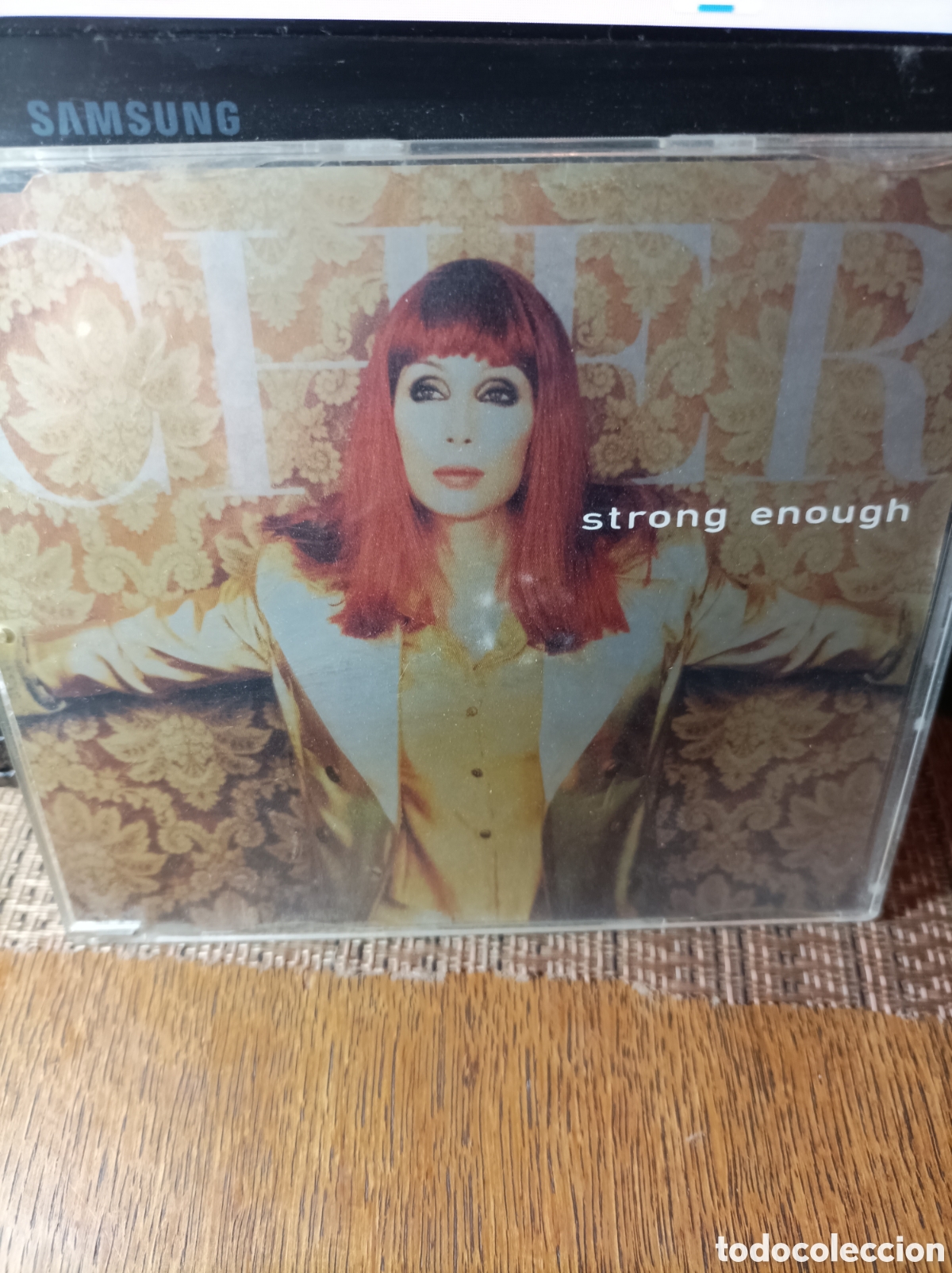 CDs de m&uacute;sica: Cher. Strong enough. Cd - Foto 1