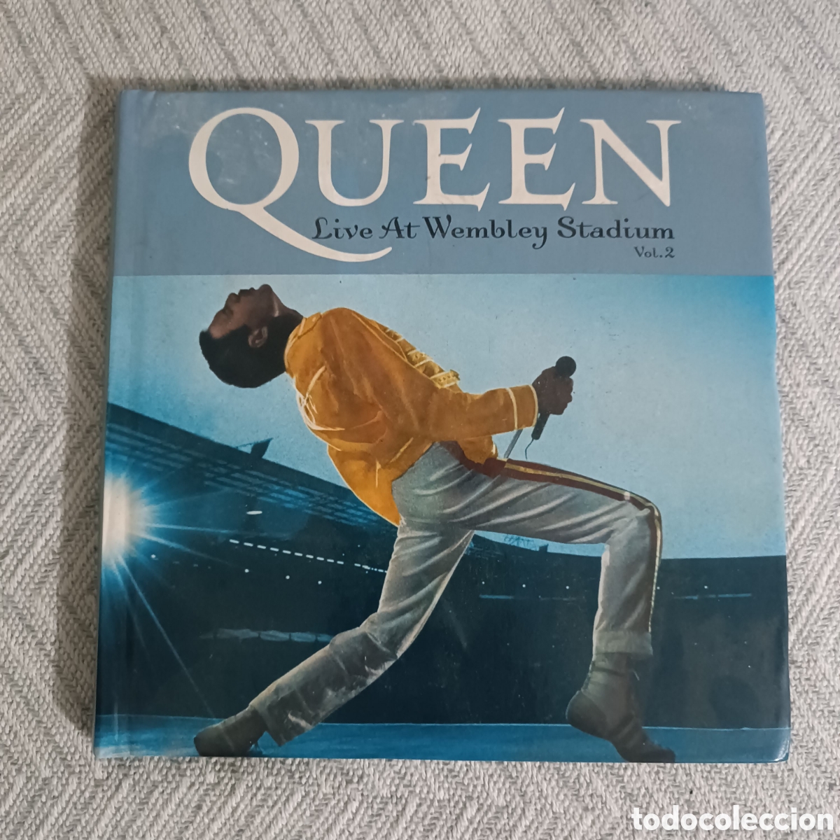 CDs de m&uacute;sica: Queen &ldquo;Live At Wembley Stadium Vol.2&rdquo; Cd+Libro - Foto 1