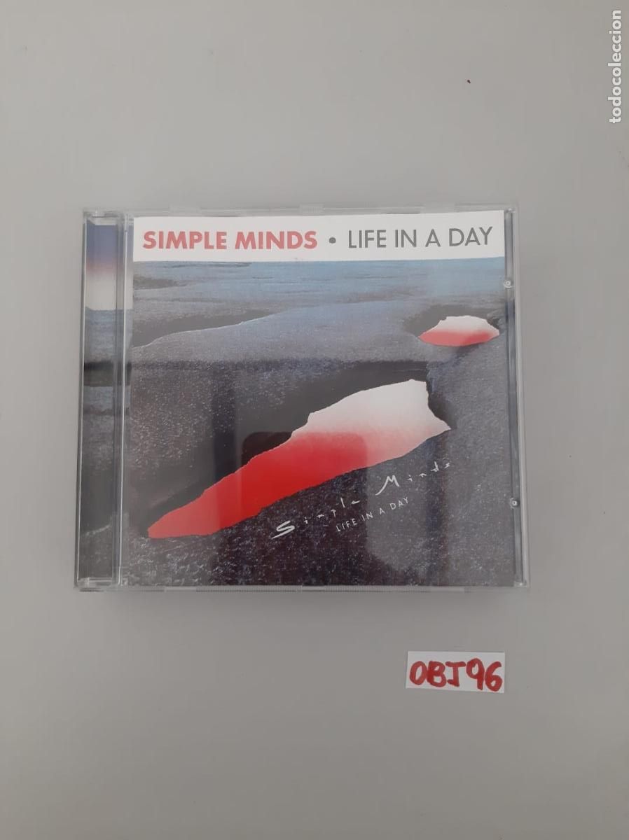 CDs de m&uacute;sica: Disco cds: simple minds - Foto 1