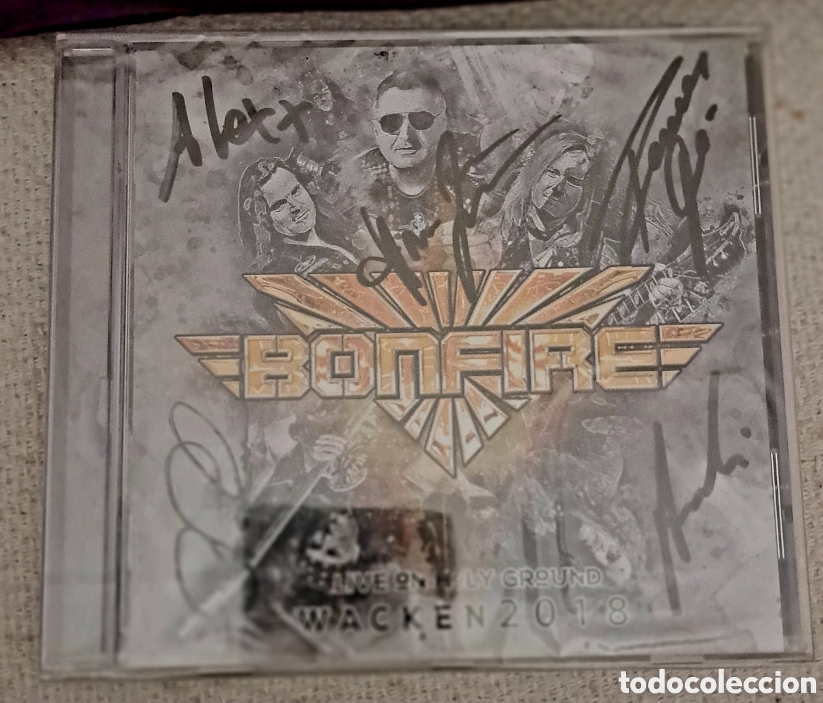 CDs de m&uacute;sica: BONFIRE LIVE ON HOLY GROUND - Foto 1