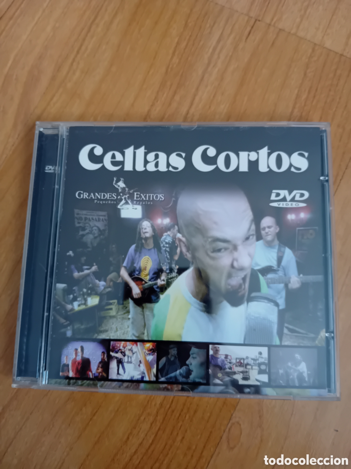 CDs de m&uacute;sica: CELTAS CORTOS. GRANDES EXITOS. DVD - Foto 1