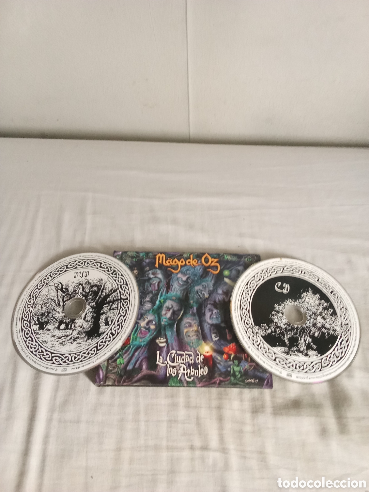 CDs de m&uacute;sica: MAGO DE HOZ DVD Y CD LA CIUDAD DE LOS &Aacute;RBOLES - Foto 1