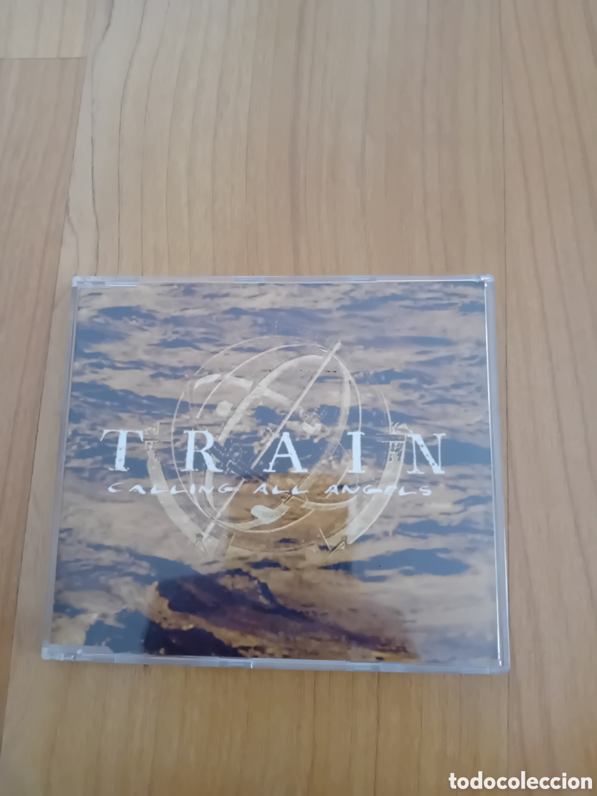 CDs de m&uacute;sica: TRAIN. CALLING ALL ANGELS - Foto 1