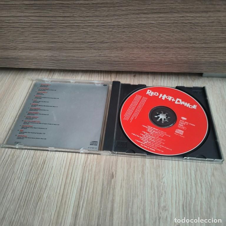 CDs de m&uacute;sica: CD RED HOT + DANCE 1992 ** SEMI-NUEVO** - Foto 3