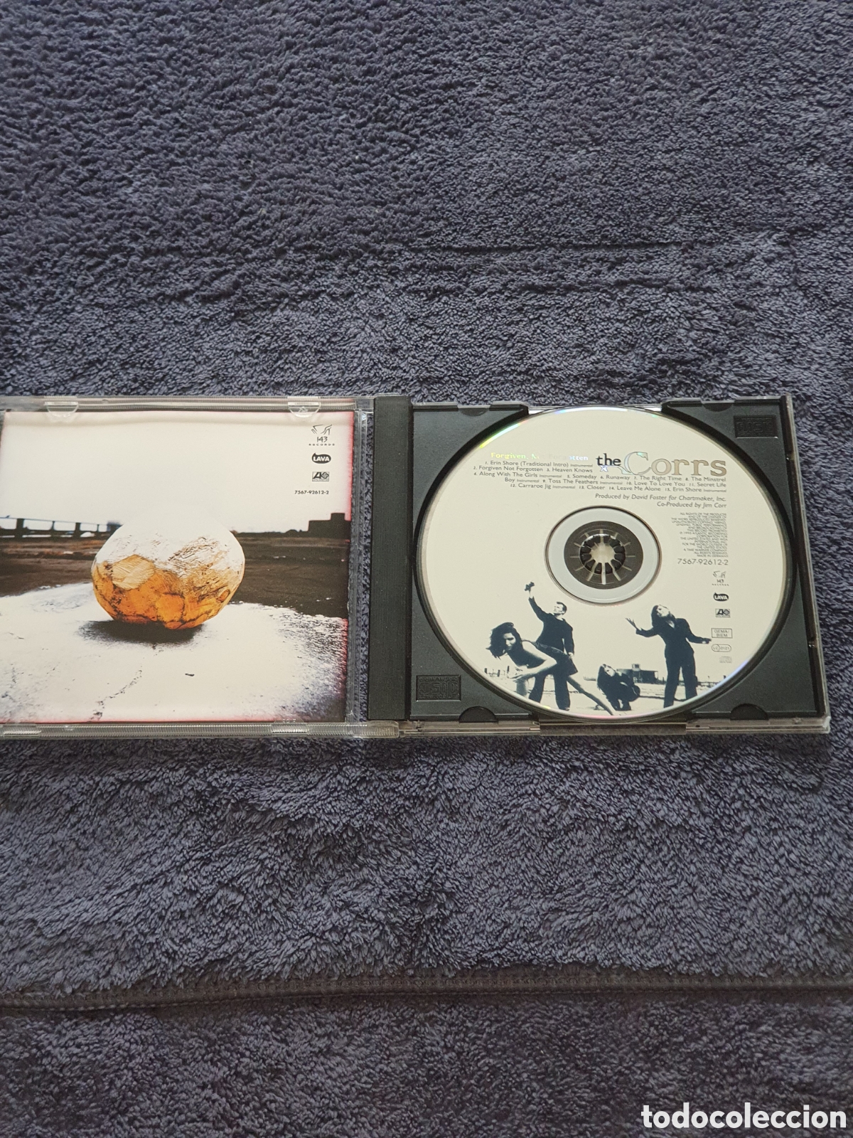 CDs de m&uacute;sica: CD- 25. The Corrs - Forgiven, Not Forgotten, De 2&ordf; Mano. - Foto 3