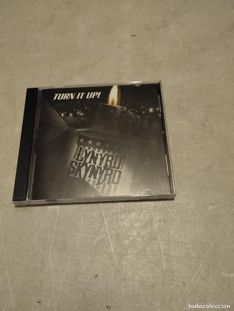 CDs de m&uacute;sica: Lynyrd Skynyrd CD turn it Up - Foto 1