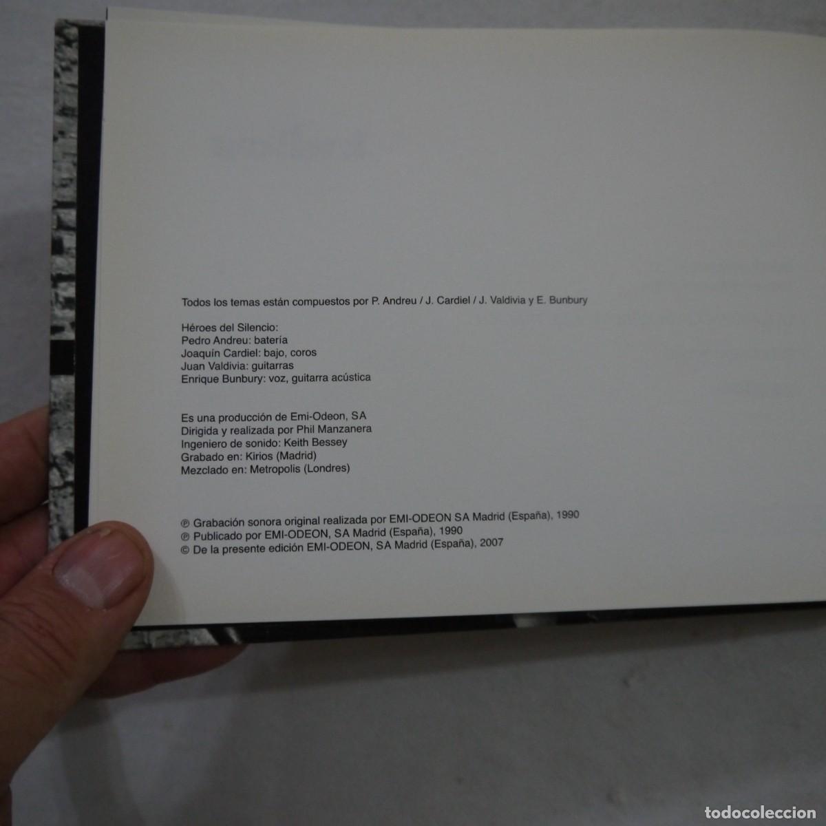 CDs de m&uacute;sica: H&Eacute;ROES DEL SILENCIO - SENDEROS DE TRAICI&Oacute;N - LIBRO-CD - Foto 4