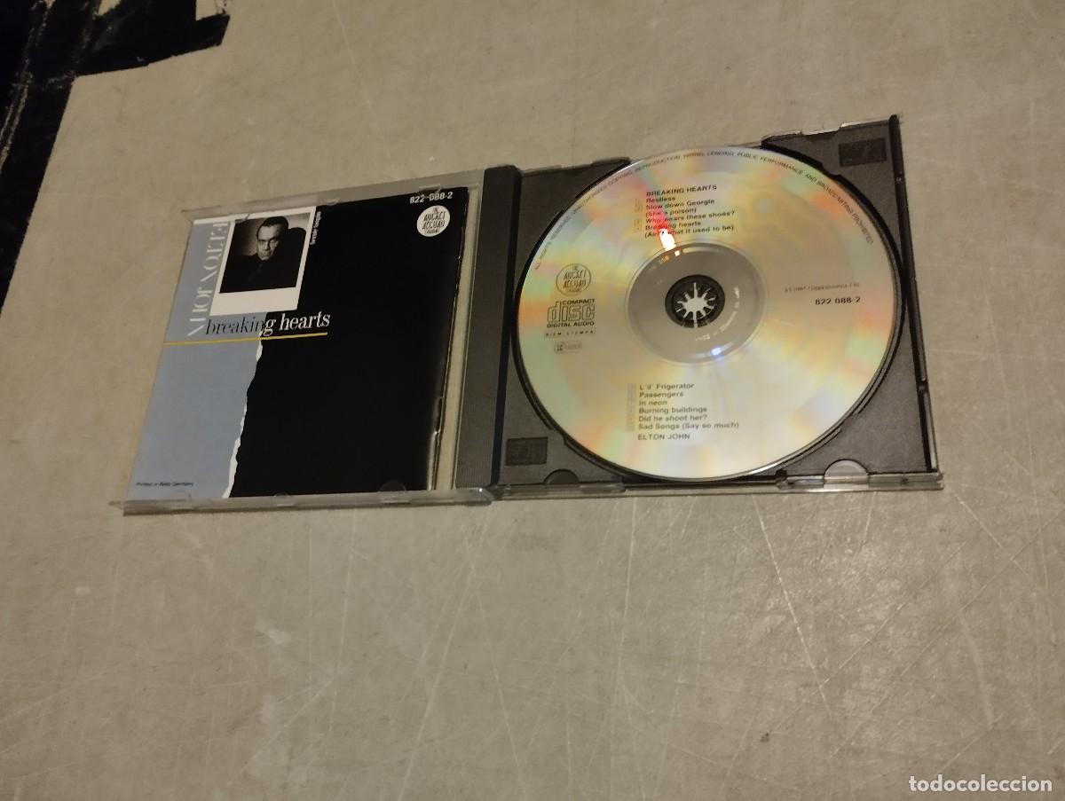 CDs de m&uacute;sica: Elton John CD Breaking Hearts - Foto 2