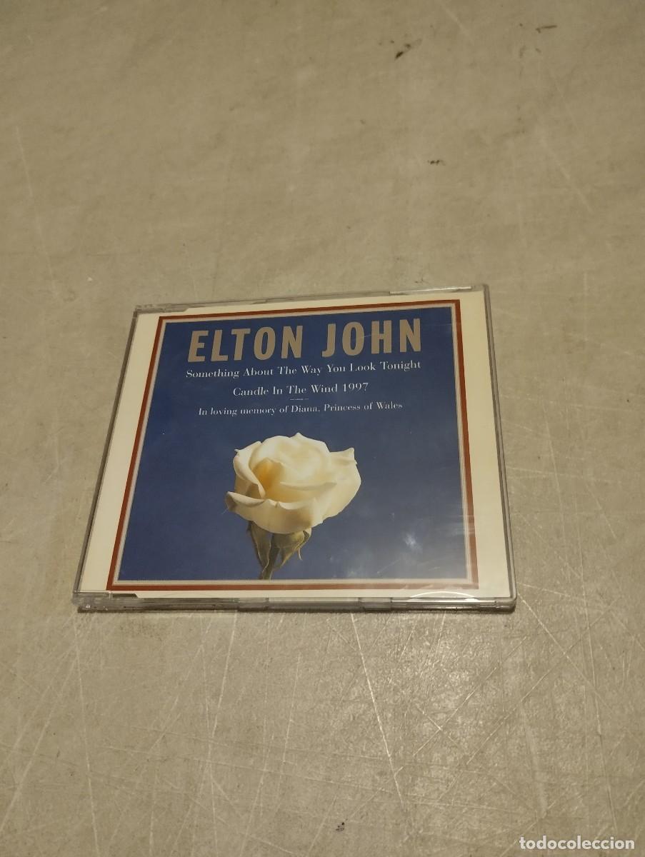CDs de m&uacute;sica: Elton John CD Maxi Something About The Way &hellip; - Foto 1