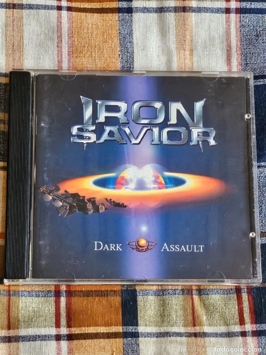 CDs de m&uacute;sica: IRON SAVIOR DARK ASSAULT - Foto 1