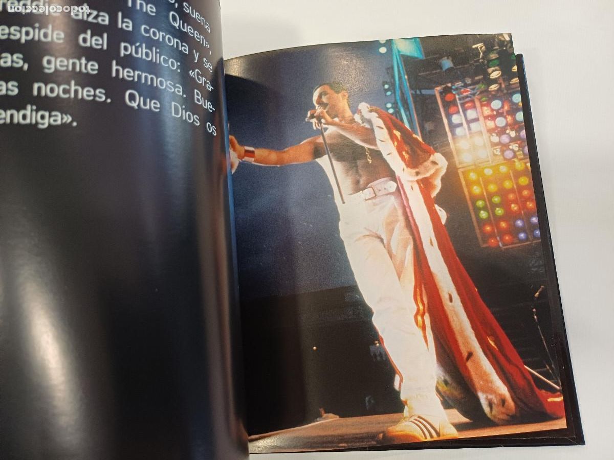 CDs de m&uacute;sica: QUEEN/LIVE AT WENBLEY STADIUM VOL.2/CD LIBRO. - Foto 3