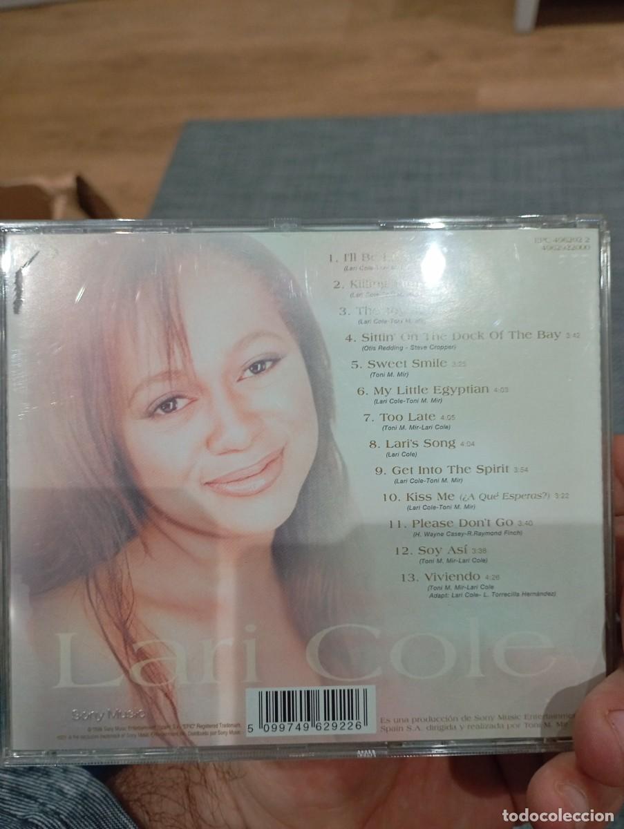 CDs de m&uacute;sica: LARI COLE VIVIENDO CD COMO NUEVO - Foto 2