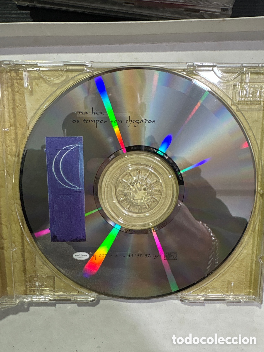 CDs de m&uacute;sica: CD Na Lua os tempos son chegados (A5) - Foto 2