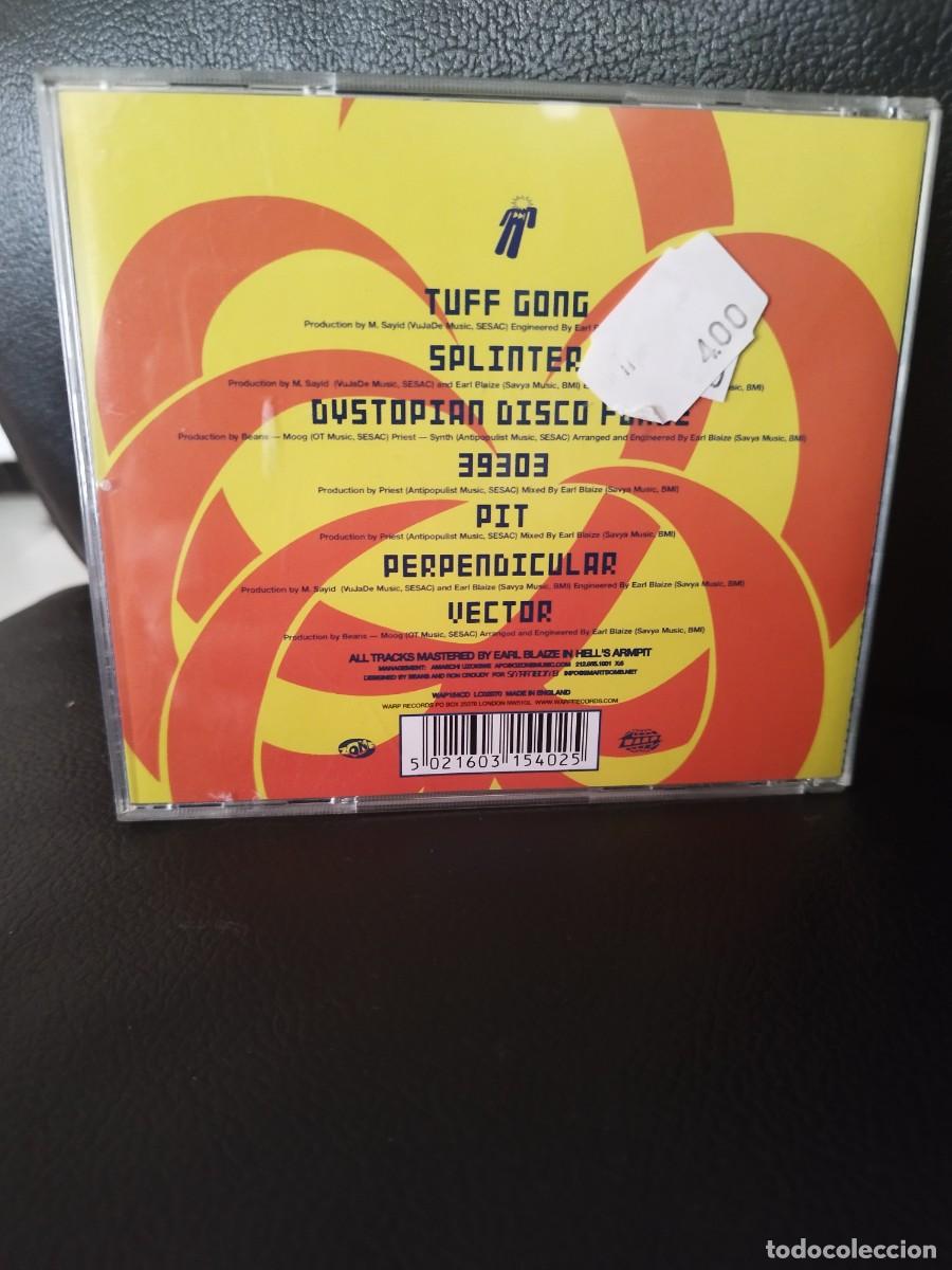 CDs de m&uacute;sica: Antipop Consortium &ndash; The Ends Against The Middle. - Foto 2