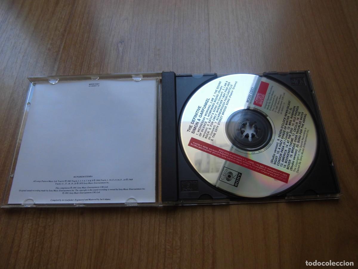 CDs de m&uacute;sica: CD SIMON & GARFUNKEL THE DEFINITIVE - Foto 3
