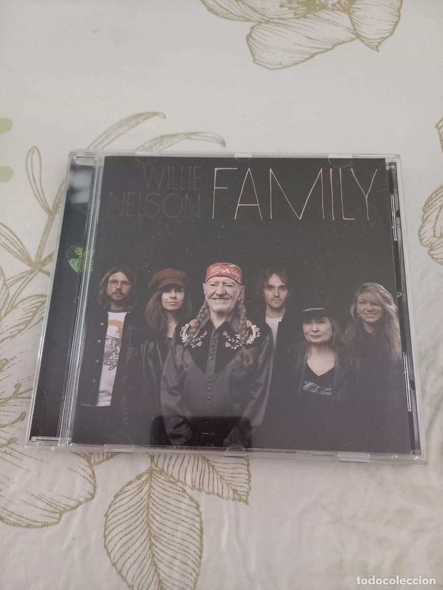 CDs de m&uacute;sica: CD - FAMILY - WILLIE NELSON - Foto 1