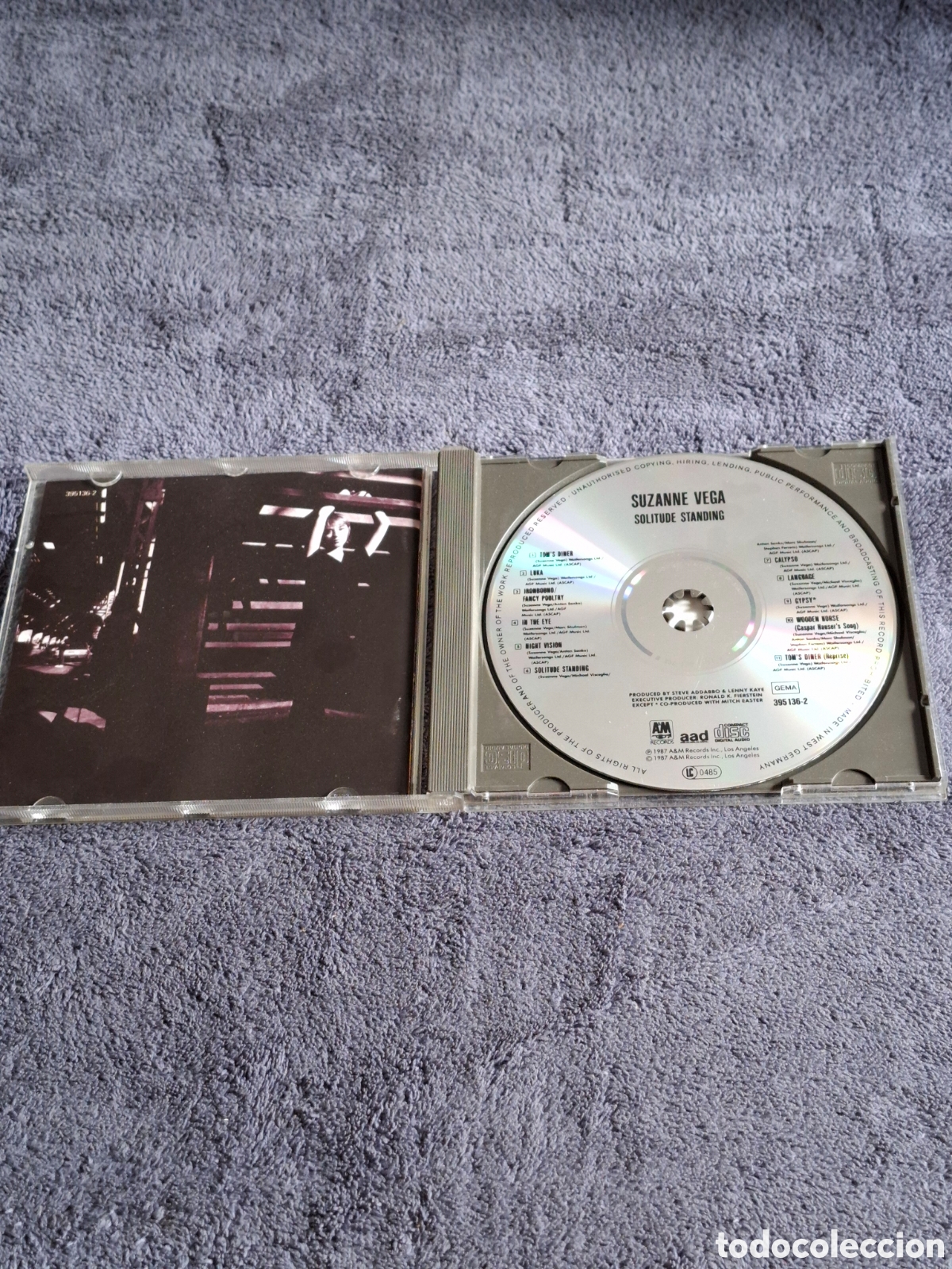 CDs de m&uacute;sica: CD38. Suzanne Vega - Solitude Standing 1987. - Foto 2