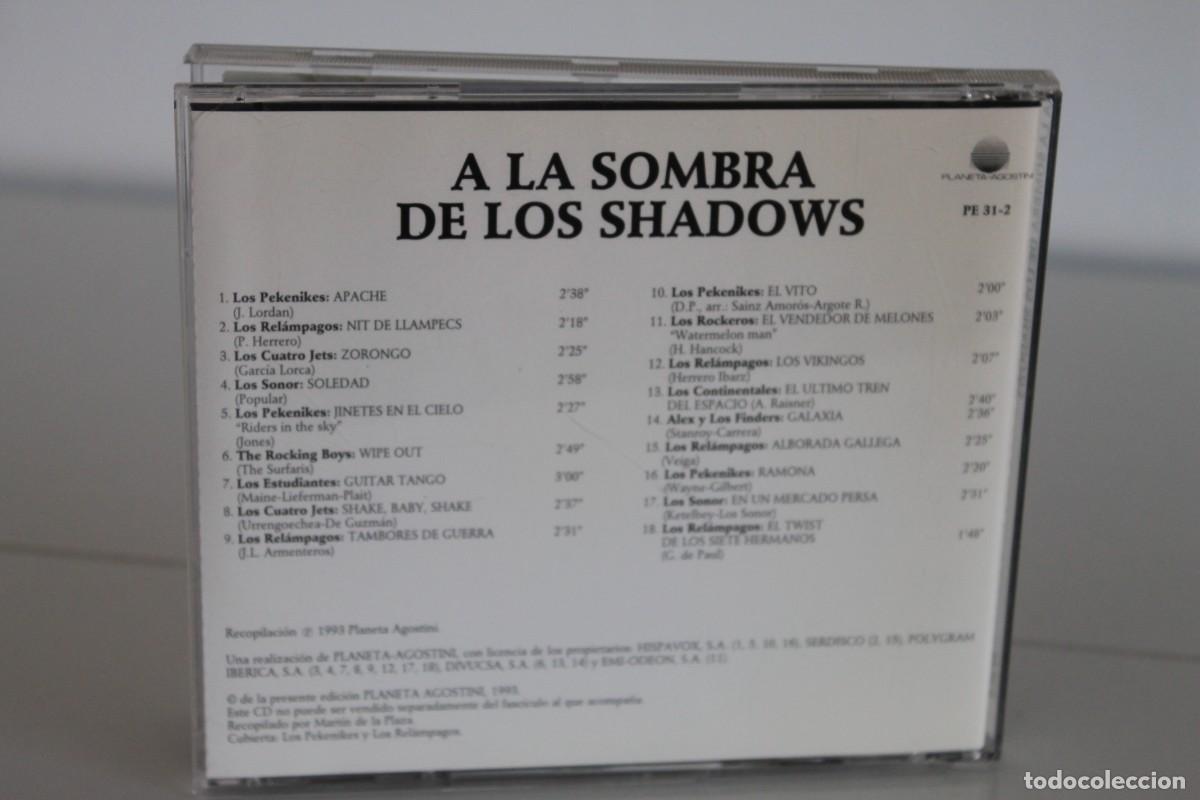 CDs de m&uacute;sica: A LA SOMBRA DE LOS SHADOWS CD - Foto 3