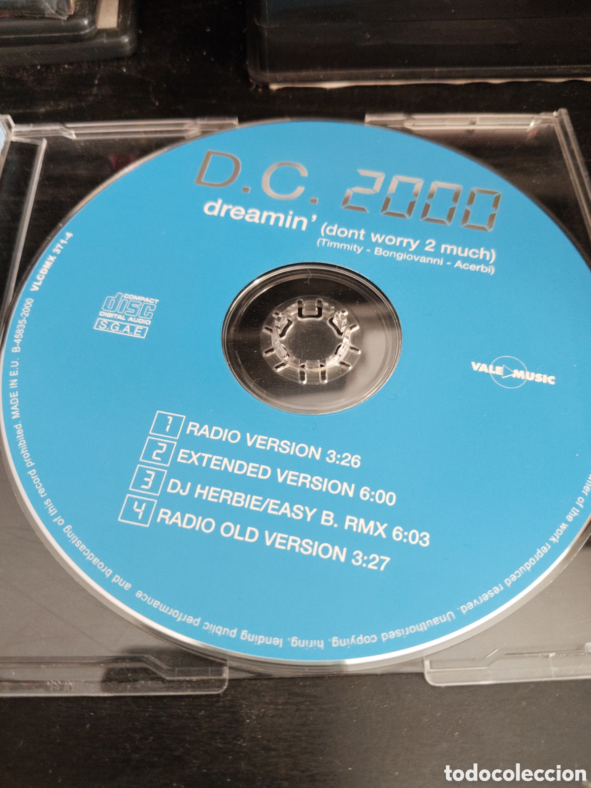 CDs de m&uacute;sica: D.C. 2000&nbsp;&ndash;&nbsp;Dreamin (Dont Worry 2 Much). Cd maxi single 2000 Espa&ntilde;a - Foto 2