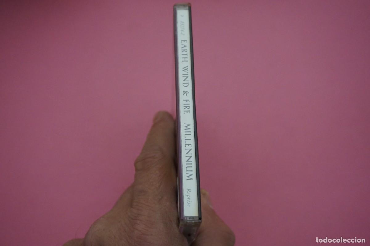 CDs de m&uacute;sica: CD - MILLENNIUM - EART WIND & FIRE - DISCO EN BUEN ESTADO - Foto 4