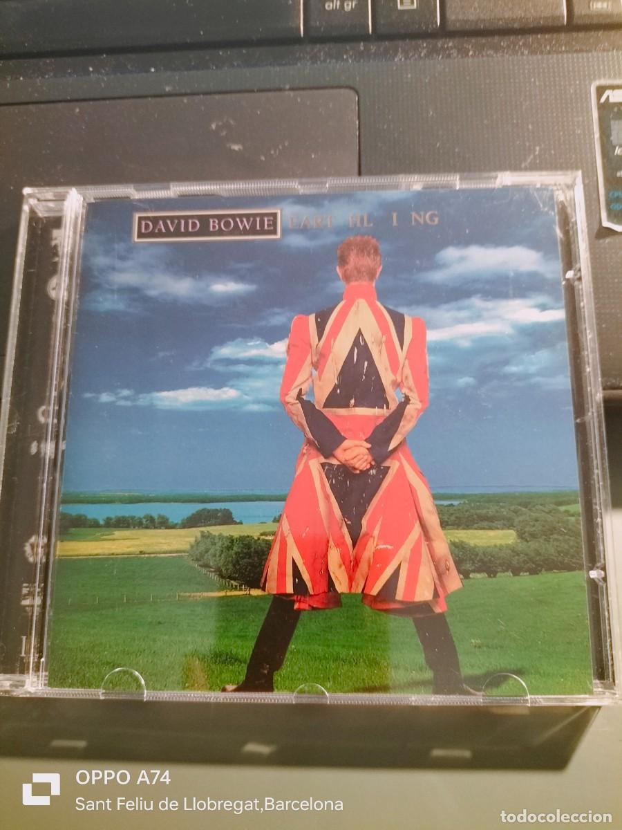 CDs de m&uacute;sica: RAR CD. DAVID BOWIE. EART HL I NG - Foto 1