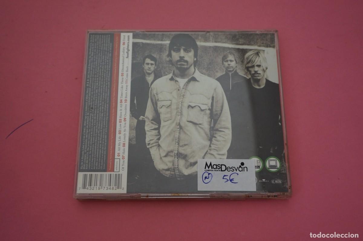 CDs de m&uacute;sica: CD - FOO FIGHTERS - ONE BY ONE - DISCO EN ESTADO EXCELENTE - Foto 3
