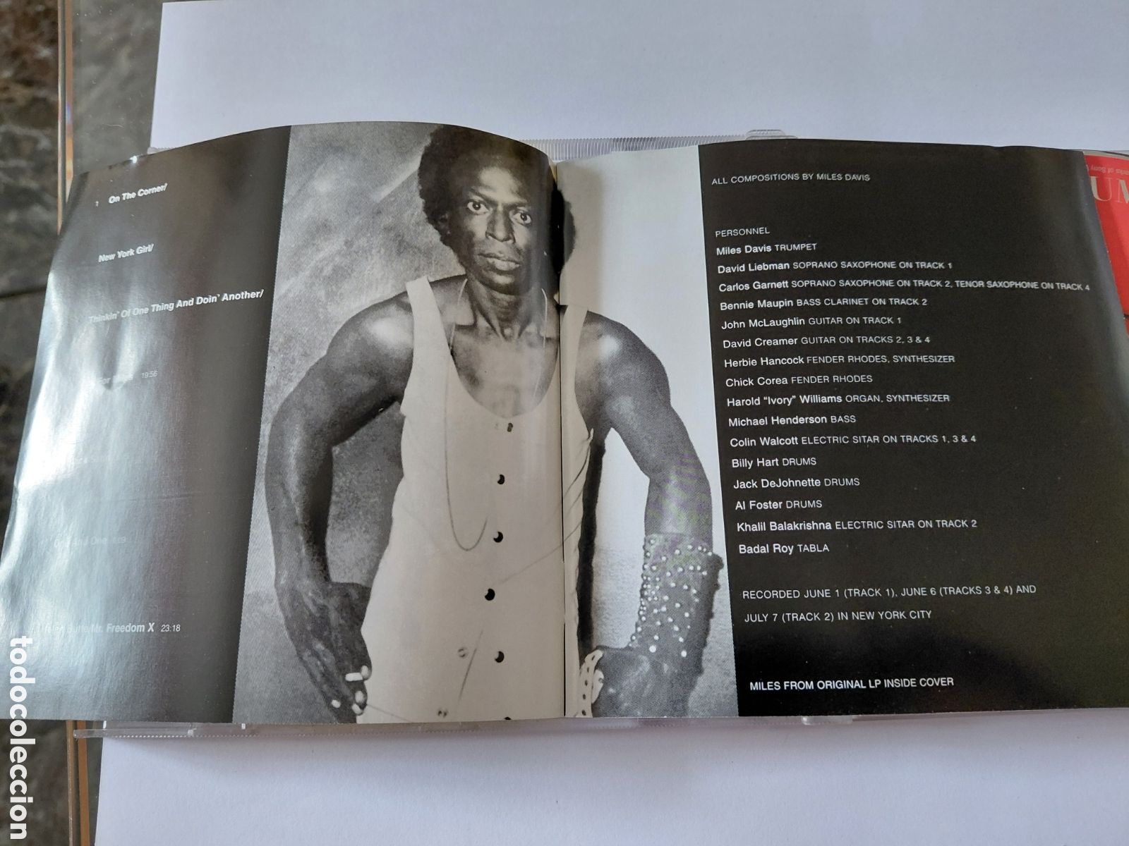 CDs de m&uacute;sica: 3cd miles davis on the correr + otro cd de miles davis - Foto 3