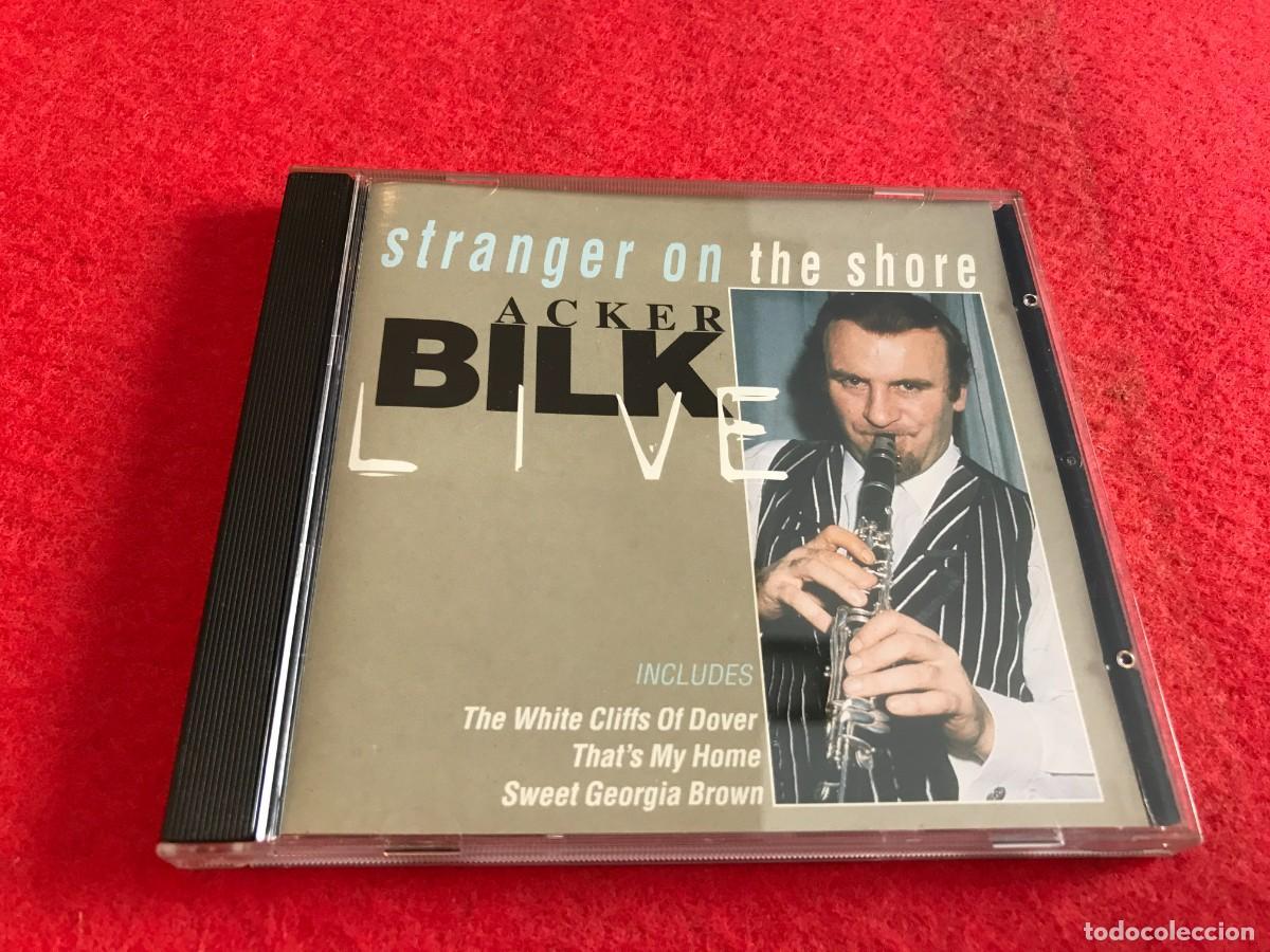 CDs de m&uacute;sica: CD. ACKER BILK. STRANGER ON THE SHORE. LIVE - Foto 1