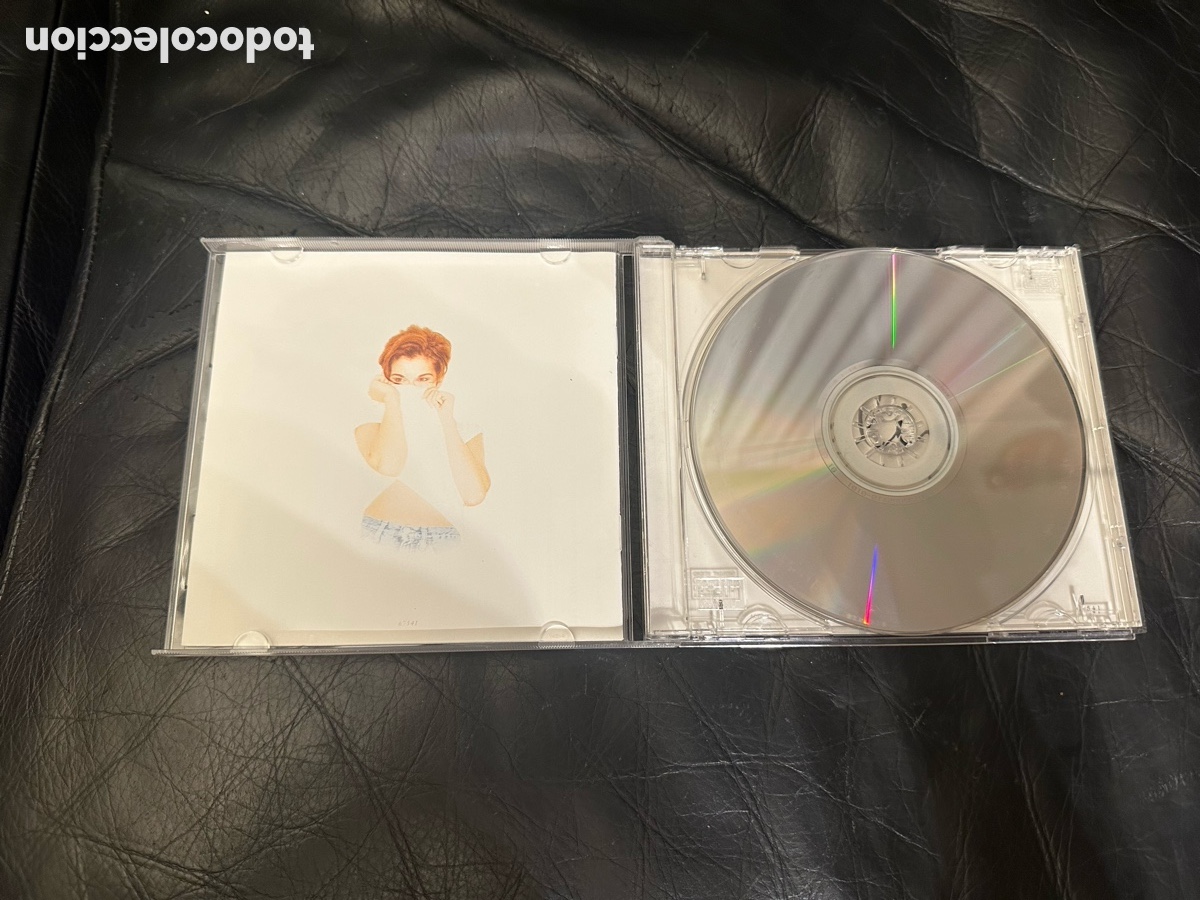 CDs de m&uacute;sica: CD CELINE DION - FALLING INTO YOU - Foto 3