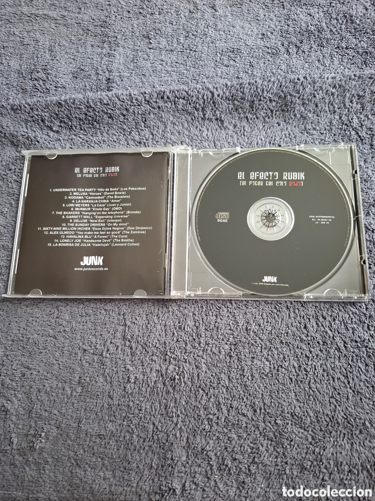 CDs de m&uacute;sica: CD56. El Efecto Rubik, Junk Records 2006. - Foto 2